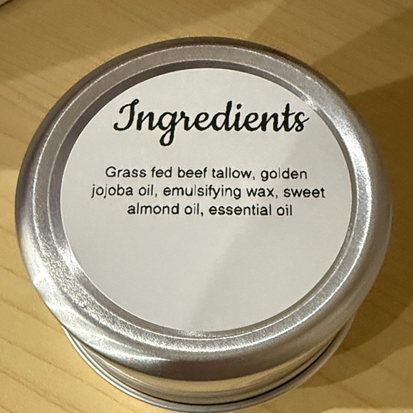 Hand Crafted Silver Whipped Skin Tallow - Picture 3 of 3